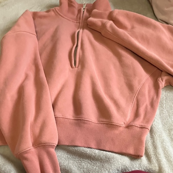 Abercrombie & Fitch Sweaters - Abercrombie & Fitch Pink Turtleneck Sweater